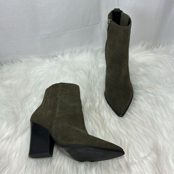 Marc Fisher Mariel Olive Green Leather Block Heel Booties Sz 8.5 - Picture 1 of 7